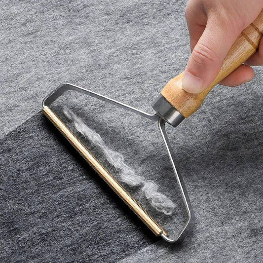 The Ultimate Pet Hair Remover Brush: Say Goodbye to Fur on Furniture, Clothes, and Car Seats